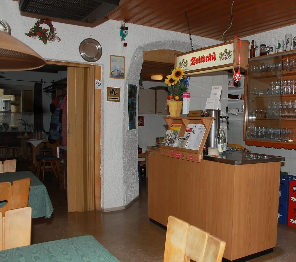 Hotel Bayerischer Hof Wiesau 2*,
